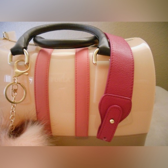 EXTRAS Auth Furla Candy Cookie leather & handles, excellent, & pink purse - Picture 3 of 16